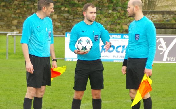 Deux Clubs Costarmoricains Créent la Surprise en Coupe de Bretagne US